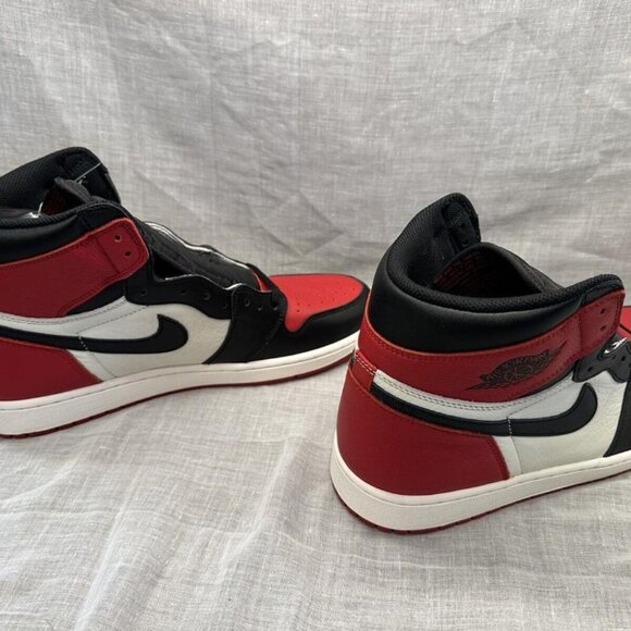 Air Jordan 4 Retro Midnight Navy - Picture 8 of 10